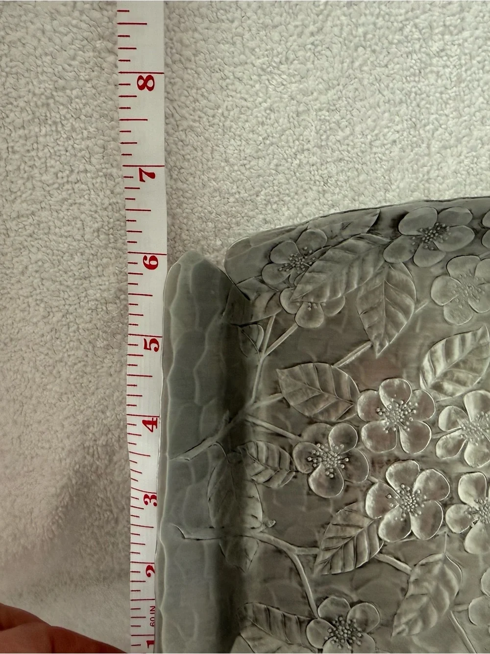 Wendell August Forge Embossed Floral Metal Serving Tray - Picture 3 of 7